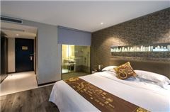 Deluxe Low-sensitive Room