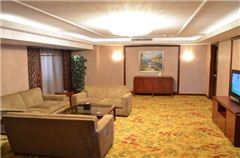 Executive Deluxe Suite