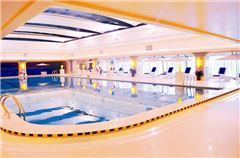 Indoor swimming pool