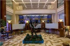 Lobby-Lounge