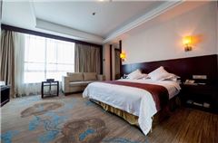 Deluxe Executive Queen Room