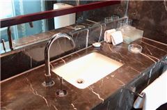 Business Standard Room