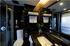 Deluxe Executive Queen Room