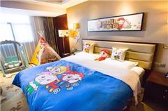 GGbond·Cool Thematic Deluxe Queen Room