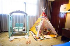 GGbond·Cool Thematic Deluxe Queen Room