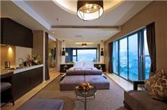 Leparket Panoramic Room
