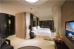 Grand Business Room
