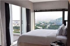 Grand Business Room
