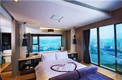 Leparket Panoramic Room