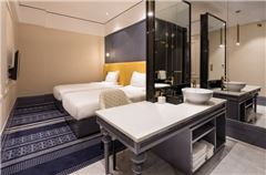 Business Twin Room 