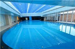 Indoor swimming pool