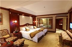 Executive Lake-view Twin Room