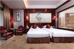 Superior Garden-view Twin Room