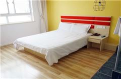 Queen Room A