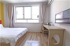 Queen Room A