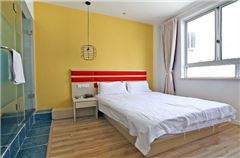 Queen Room A