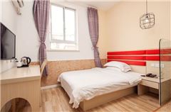 Budget Queen Room