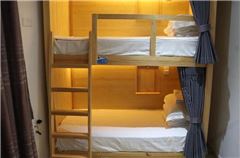 Quad Room