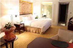 Super-King Room