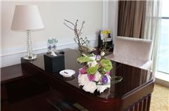 Super-King Room