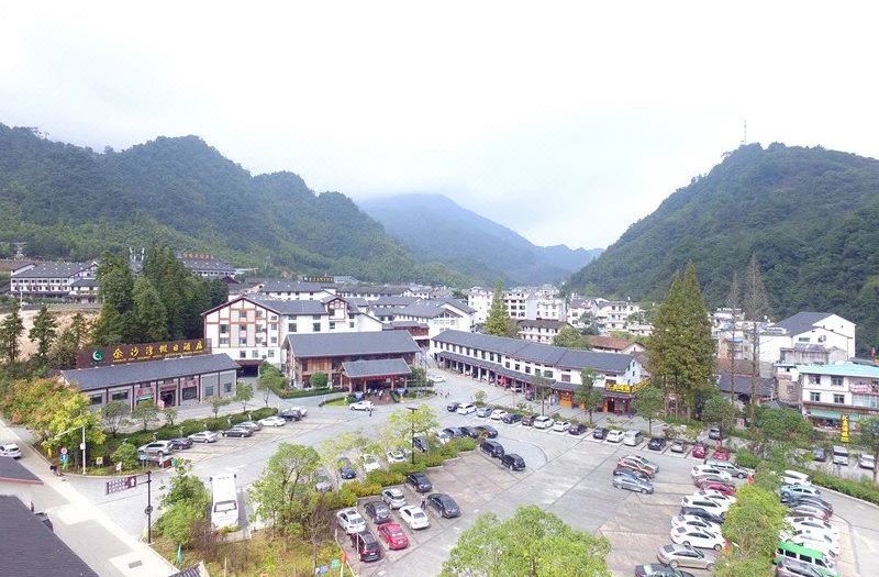 玉山信用卡要年費嗎？