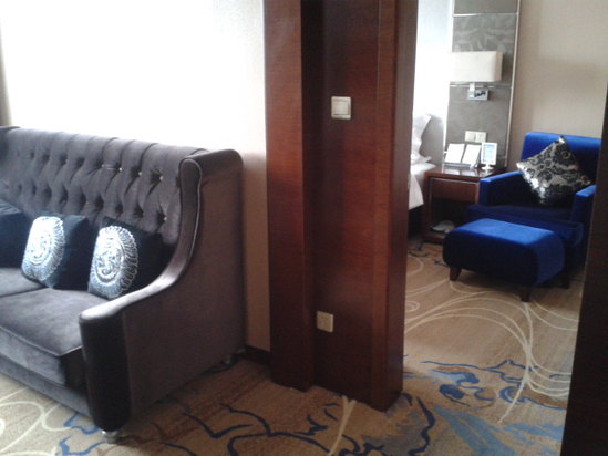 Phoenix Regalia Hotel In Chain Xichang Store Booking - 