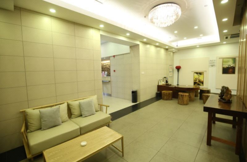 汉庭酒店（上海静安寺地铁站店） - 欢迎您的光临